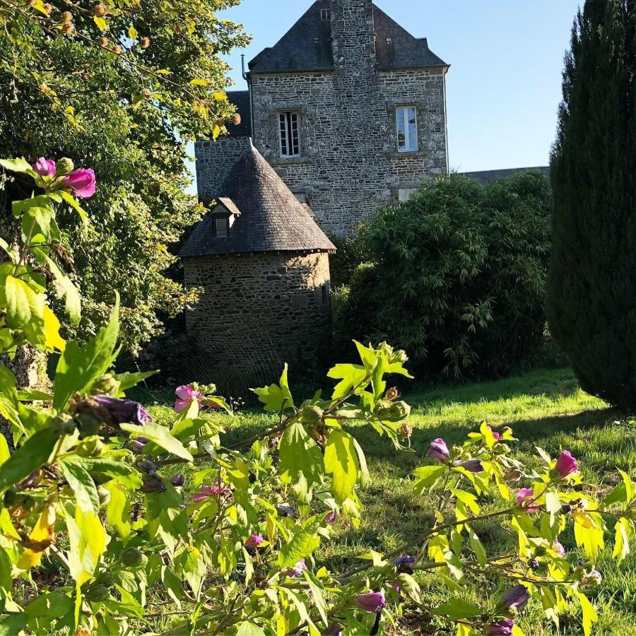 Chateau Isigny - Charme Francais, Proche Du Mont Saint-Michel Exterior foto
